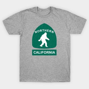 Northern California Bigfoot Sign (vintage look) T-Shirt